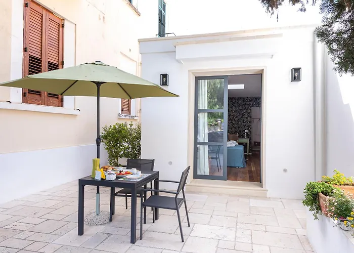 Lu Cuccuviu Bed & Breakfast Lecce